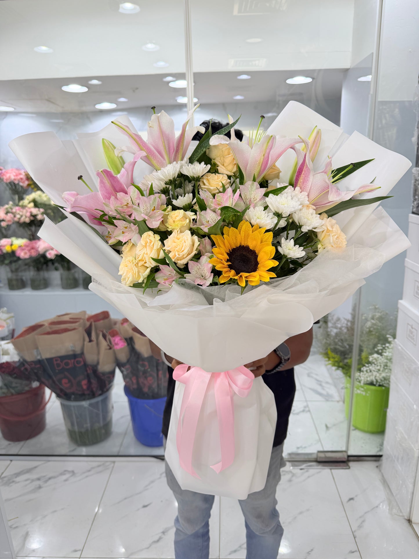 Lilies Garden Fresh Blooms
