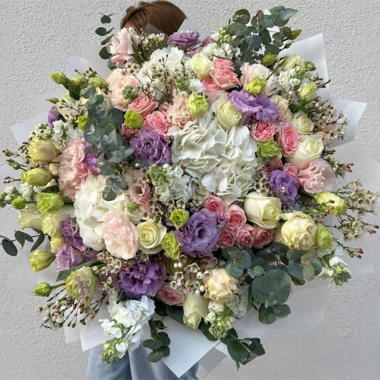 Fluers Pretty Vibes Bouquet