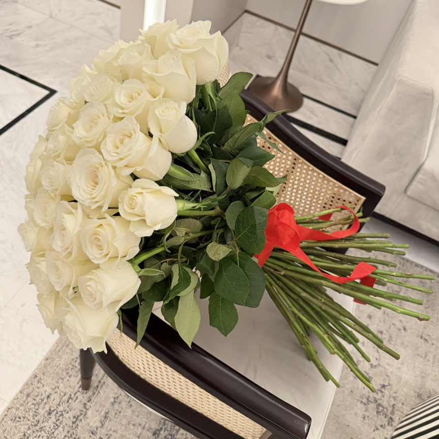 101 White Roses Bunch