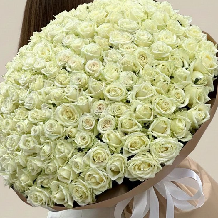 Ivory Dream Bloom Bouquet